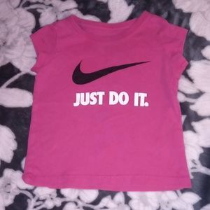 Nike t-shirt